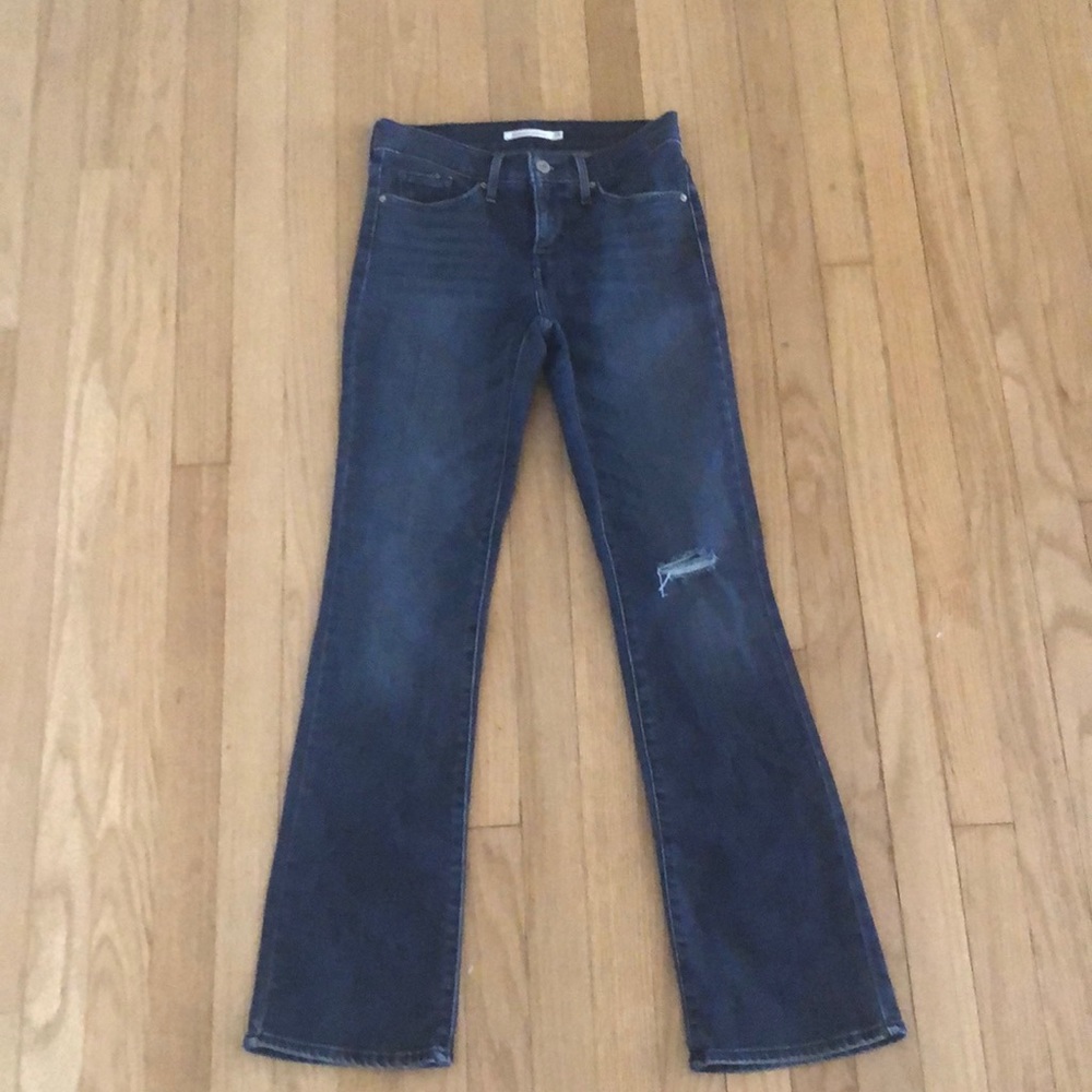 Trendy 315 bootcut Levi’s waist size 25